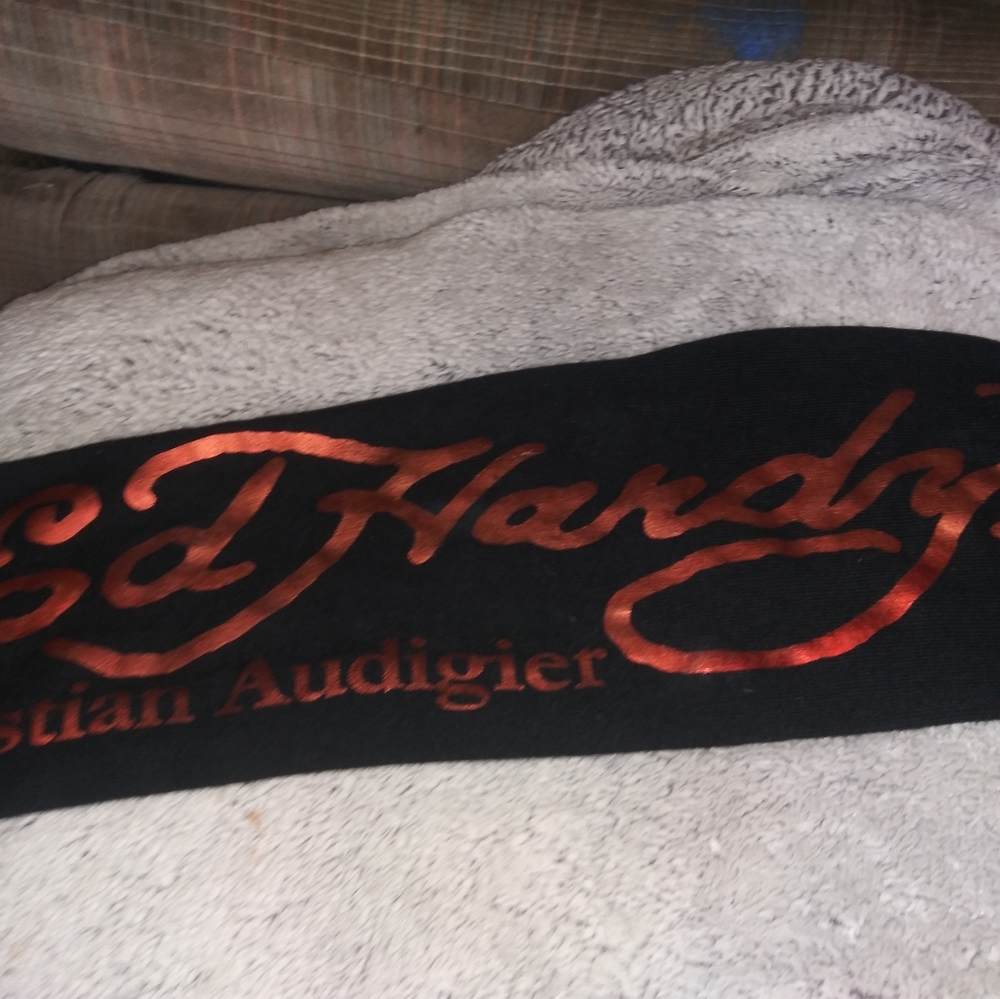 Ed hardy scarf